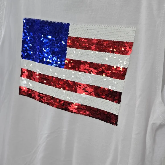 NWT Modern Lux "American Flag" Changing Sequins Top Size Medium - Picture 4 of 6